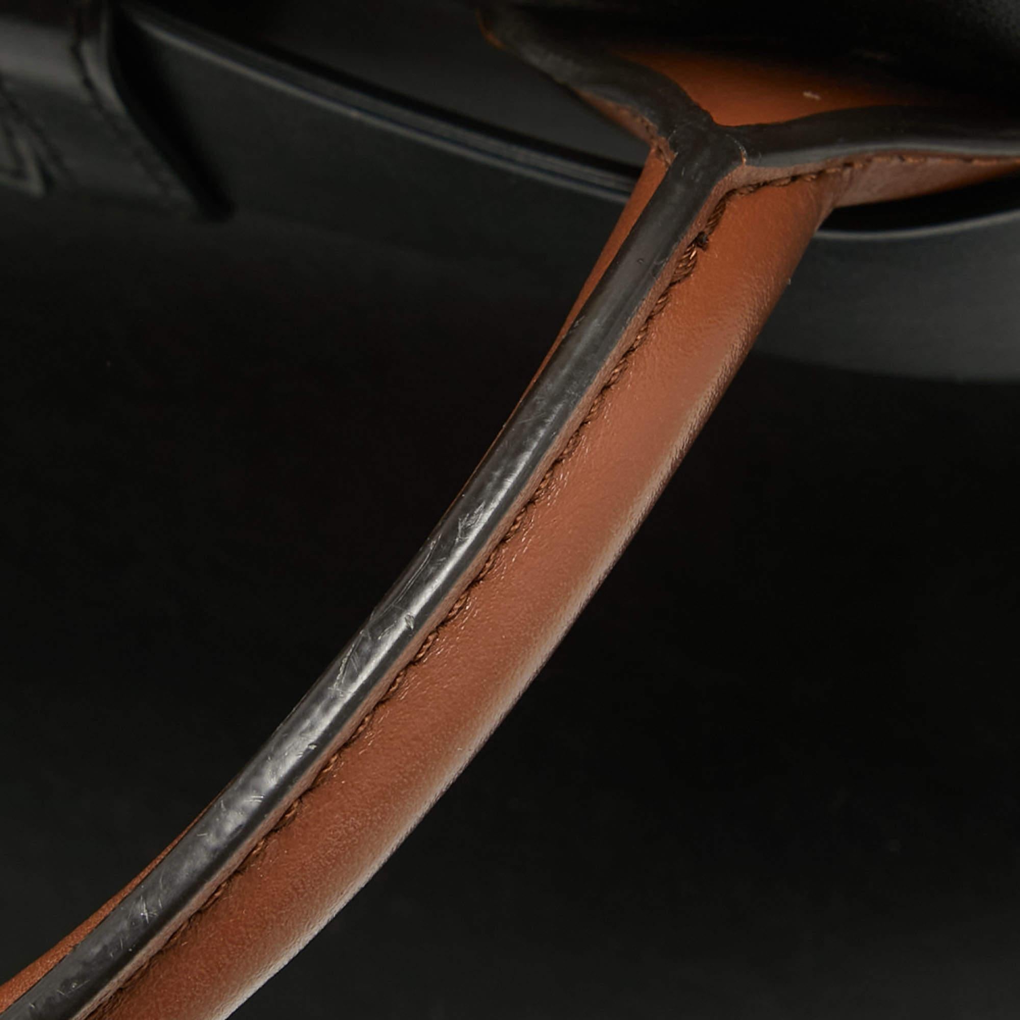 Burberry Black/Tan Leather Small Marais Belt Tote 7