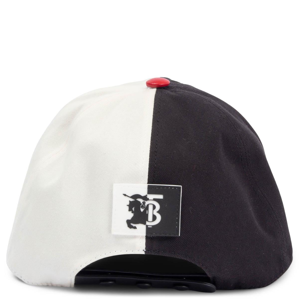 BURBERRY black & white cotton MONOGRAM LOGO Baseball Cap Hat S In Excellent Condition For Sale In Zürich, CH
