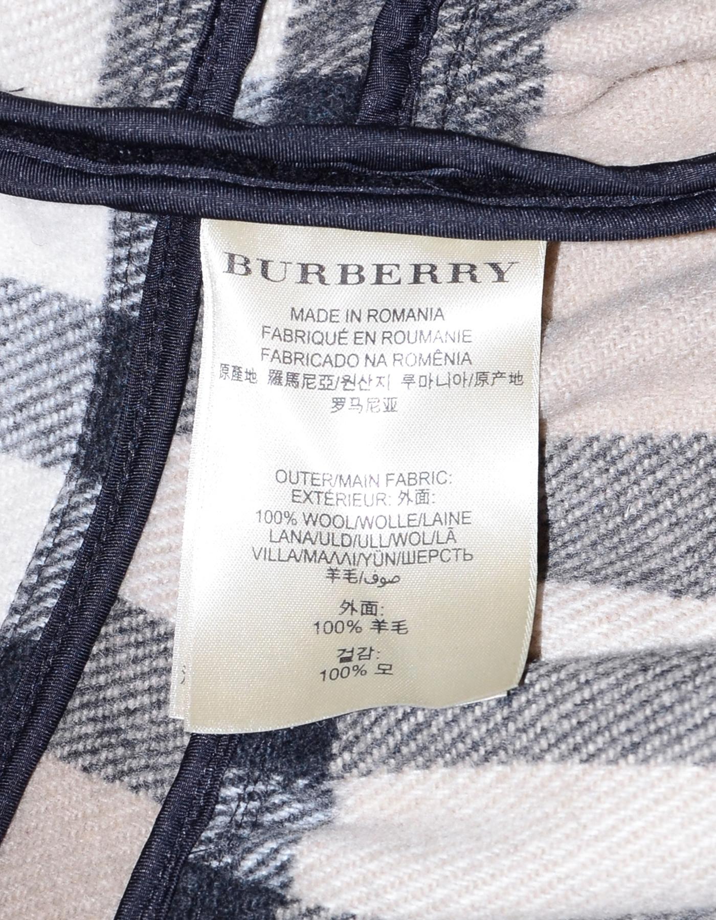 Burberry - Manteau en laine noir avec boutonnage, taille 4 en vente 1