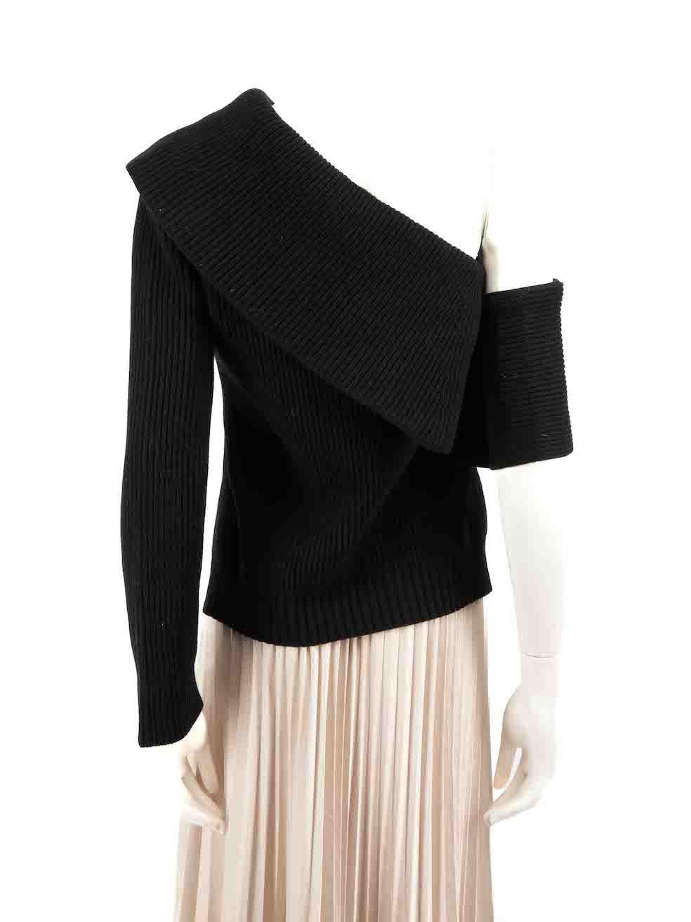 Burberry Black Wool Off-Shoulder Jumper Size M In Excellent Condition In London, GB