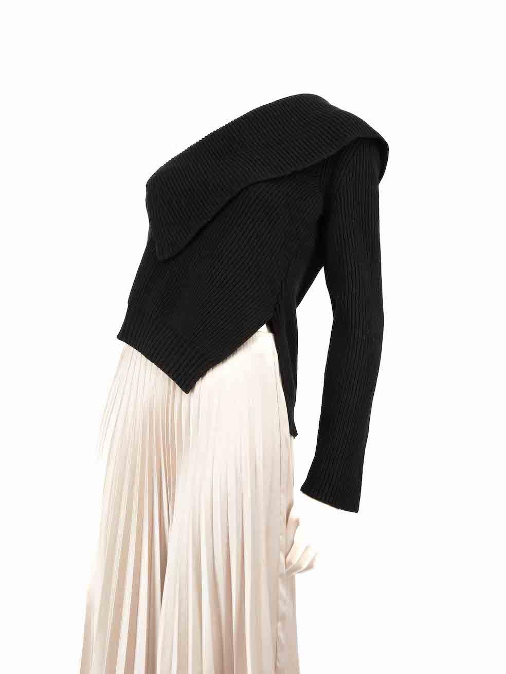 Women's Burberry Black Wool Off-Shoulder Jumper Size M