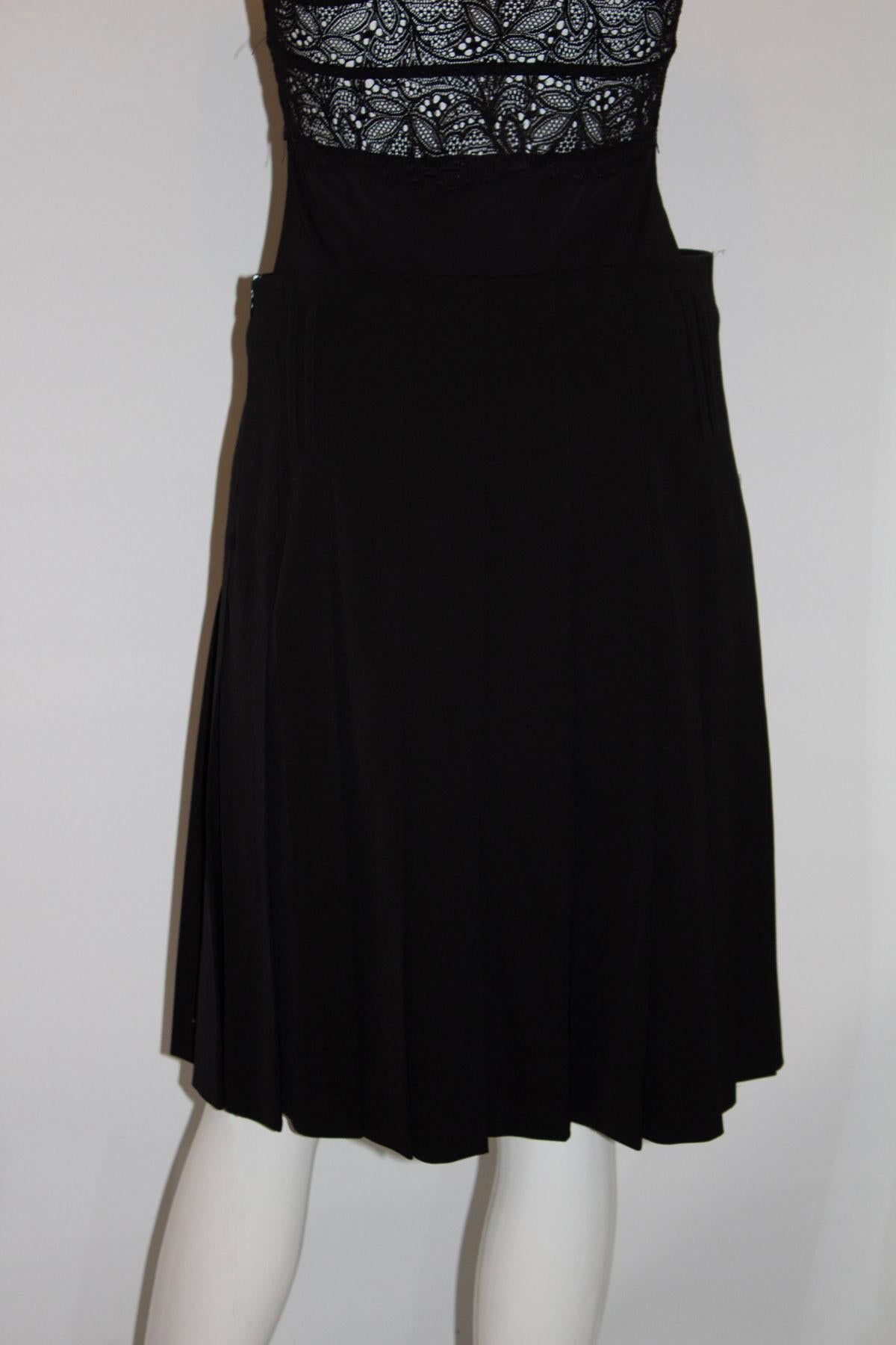 Burberry Black Wool Pleated Skirt In Good Condition For Sale In London, GB
