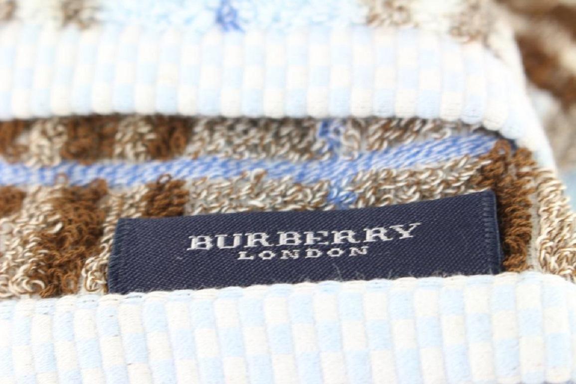 Gray Burberry Blue Box Nova Check Logo Towel Set 18burz1113 Scarf/Wrap For Sale