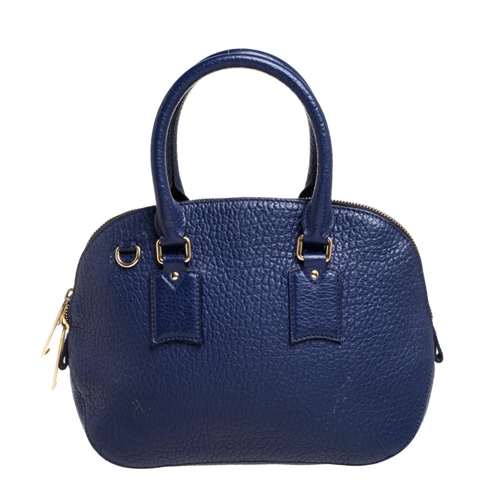 Burberry Blue Heritage Grain Leather Small Orchard Bowling Bag In Good Condition In Dubai, Al Qouz 2