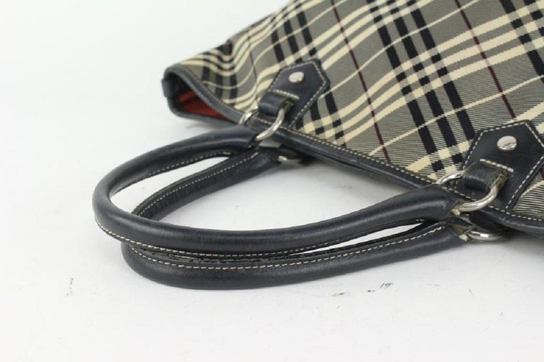 BURBERRY Blue label Nova Check Shoulder Bag Gray Auth ar4836 Grey Cloth  ref.385923 - Joli Closet