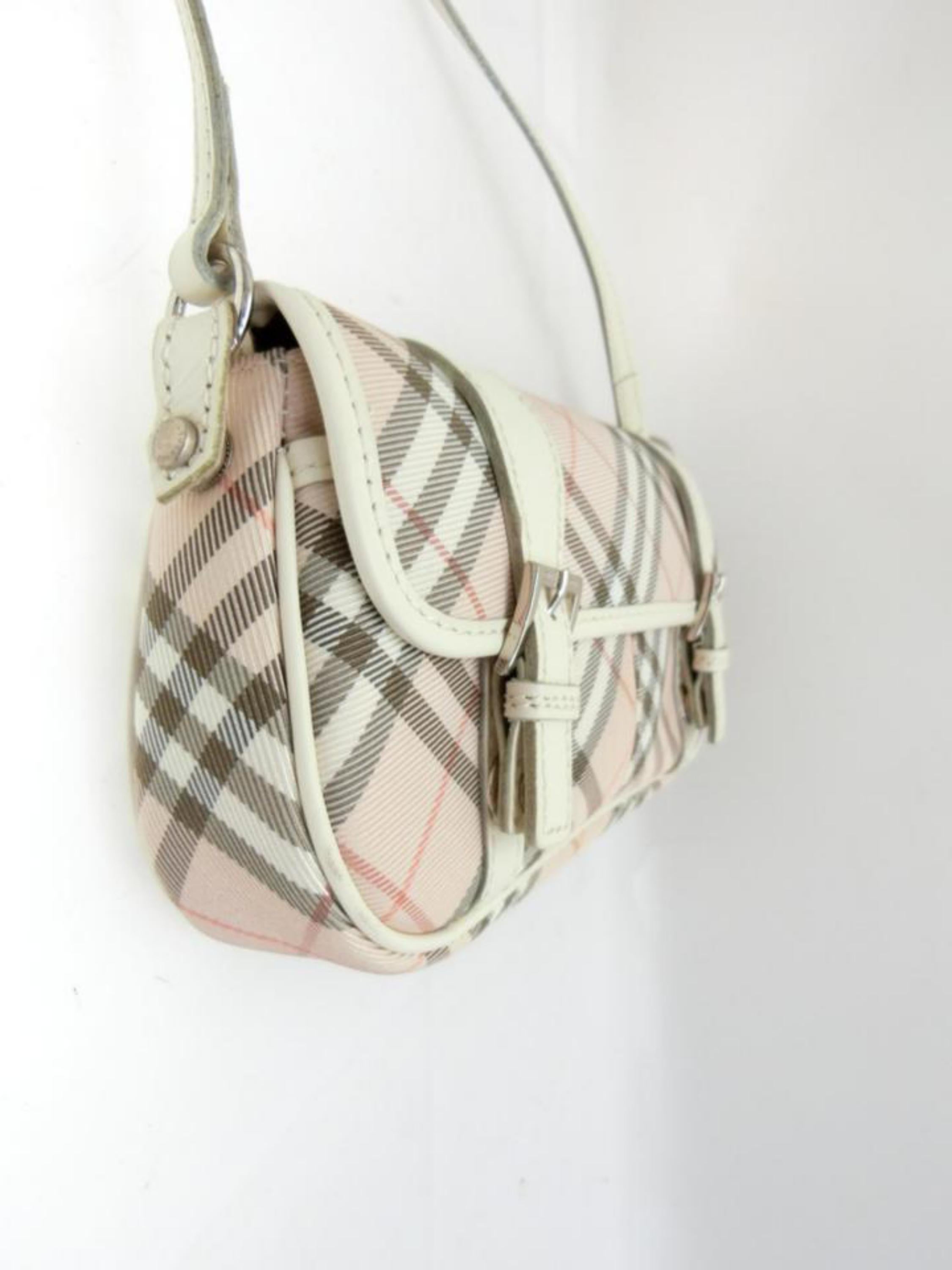 Burberry Blue Label Nova Check 231788 Pink Canvas Cross Body Bag In Good Condition For Sale In Forest Hills, NY