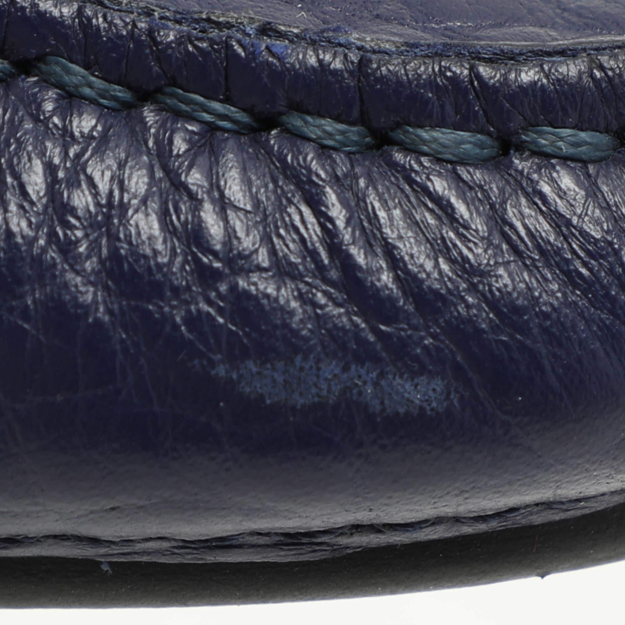 Blaue Loafers von Burberry aus Leder mit Verzierungen Größe 37 im Angebot 3