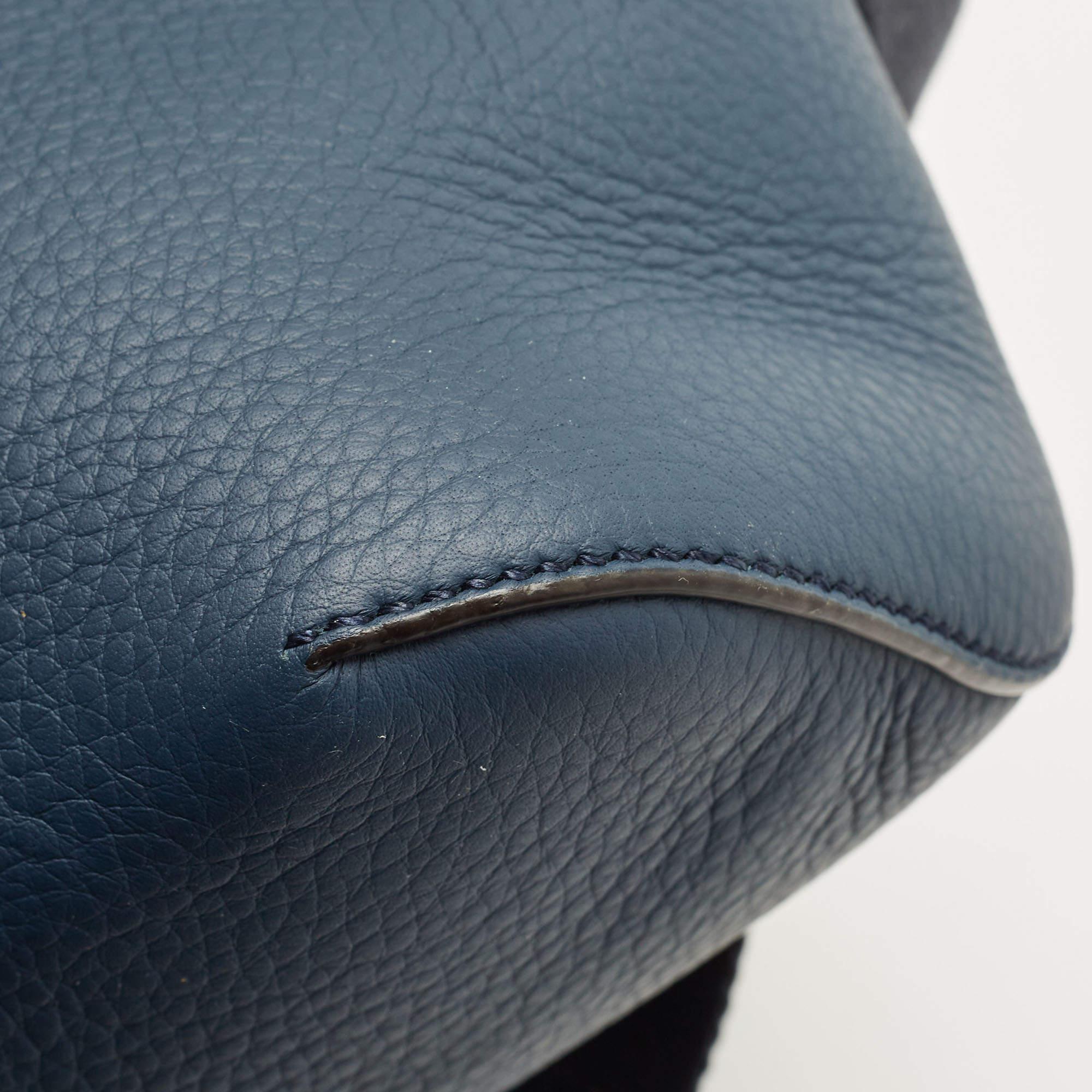 Burberry Blue Leather Large Pocket Messenger Bag 5