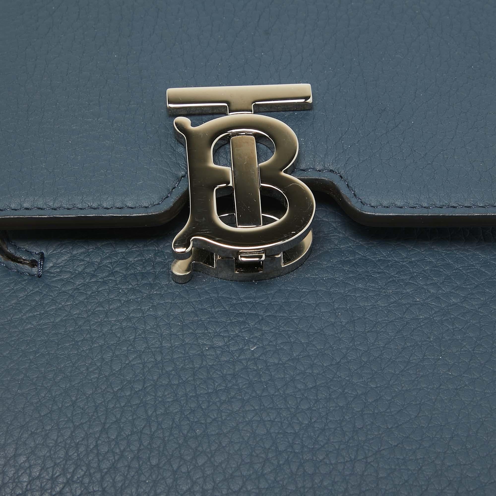 Bolso Crossbody Robin de piel azul de Burberry en venta 1