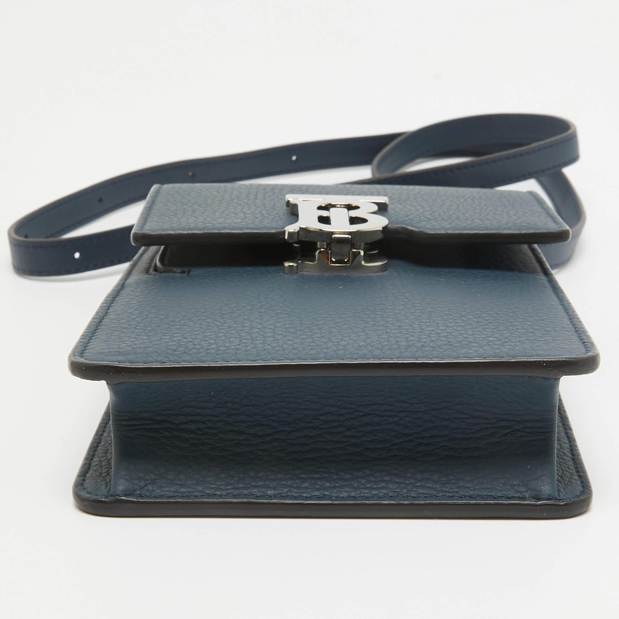 Bolso Crossbody Robin de piel azul de Burberry en venta 2