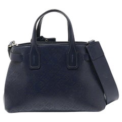 Burberry Blaue Tote aus perforiertem Leder mit Banner