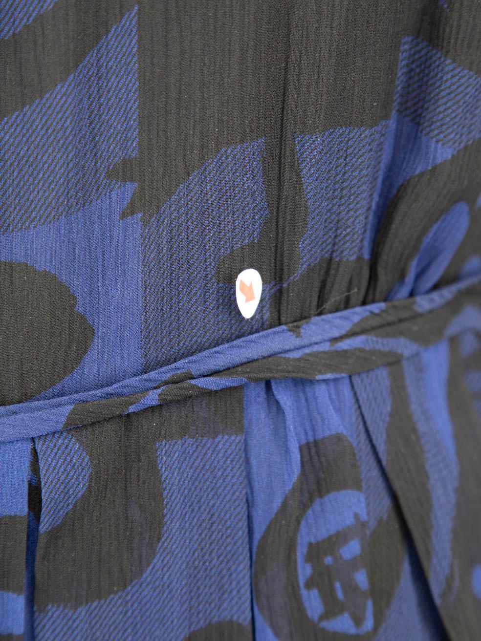 Burberry - Vestito a maniche lunghe in seta astratta blu taglia XXL in vendita 2