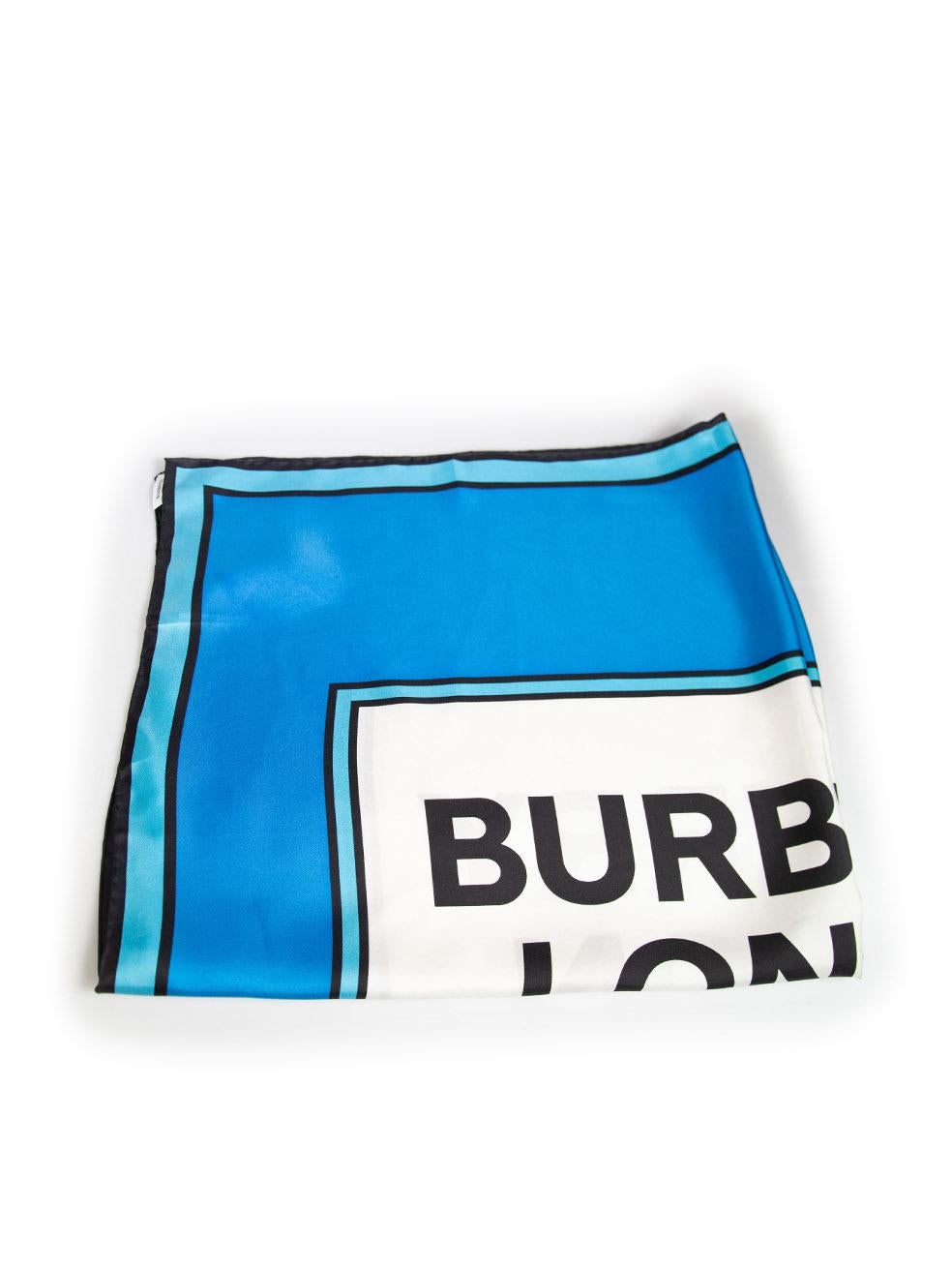 CONDITION is Never worn, with tags. No visible wear to scarf is evident on this new Burberry designer resale item. This item comes with an original envelope.
 Details
 Blue
 Silk
 Scarf
 Graphic print
 Brand name to the centre
 
 
 Made in Italy
 
