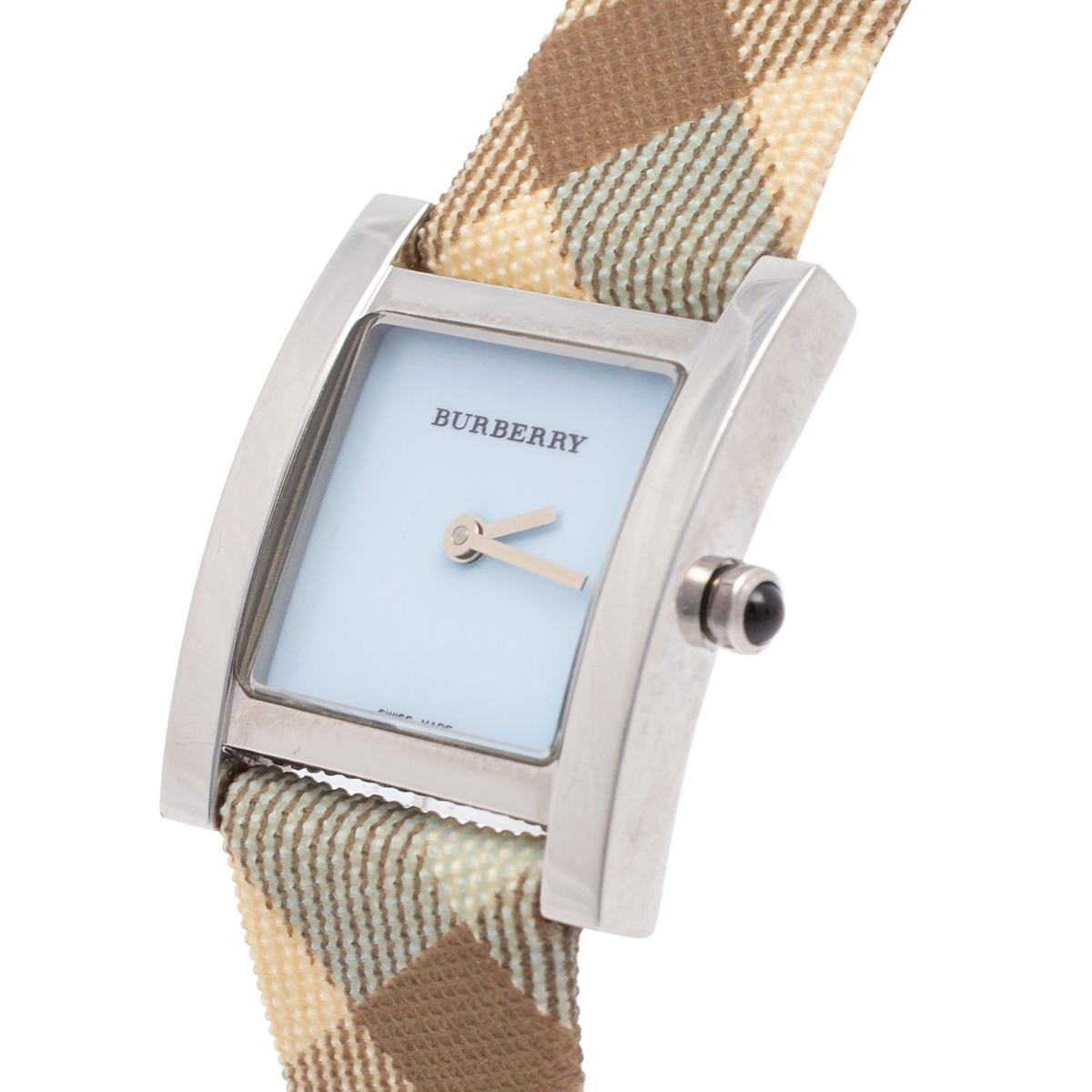 Your everyday style deserves the luxury touch from this wristwatch from Burberry. It is made from stainless steel and has a blue dial with the brand name and two hands. The watch is complete with a Check bracelet.

