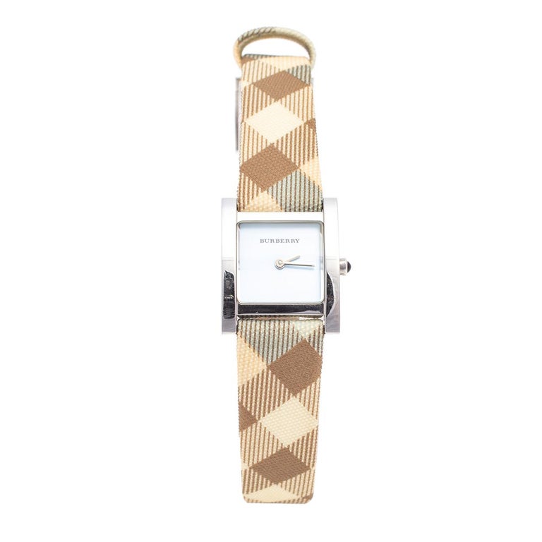 Burberry wristwatch clearance