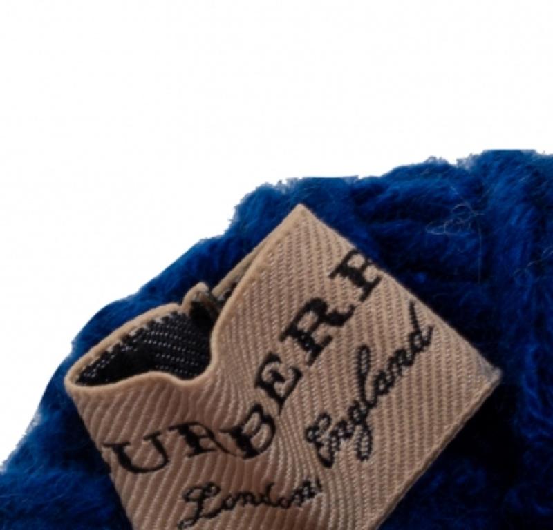 Blau gestreifte Kabelstrick-Kaschmirhandschuhe von Burberry Fingerlose Handschuhen (Schwarz) im Angebot