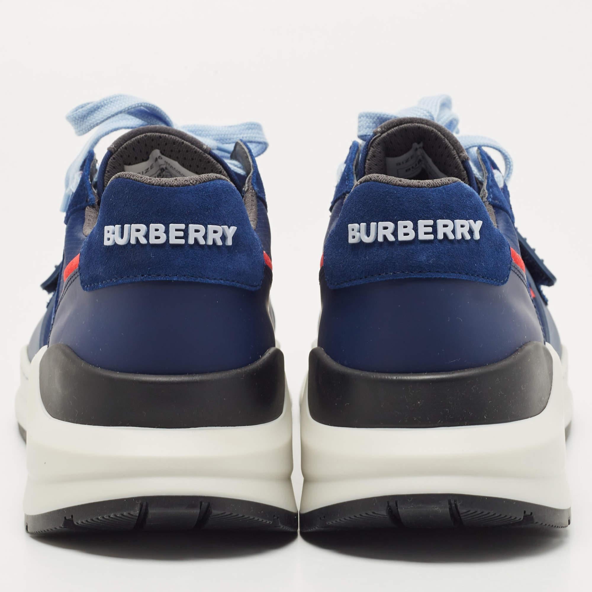 Burberry Blau Wildleder Ramsey Low Top Turnschuhe Größe 45 im Zustand „Neu“ im Angebot in Dubai, Al Qouz 2