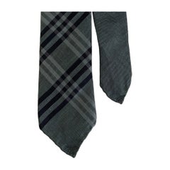 BURBERRY Blue Whie light blue Stripe Silk  Linen Tie