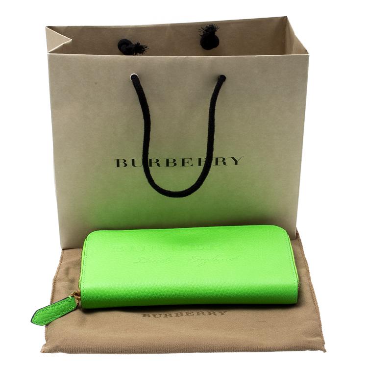 Burberry Bright Green Leather Zip Around Wallet 5