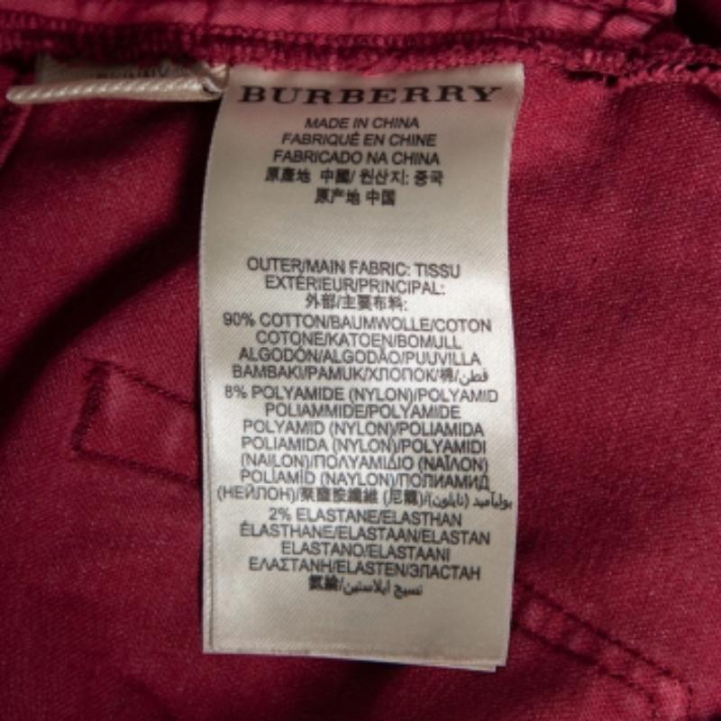 Jeans Burberry Brit bordeaux de taille moyenne S Pour femmes en vente