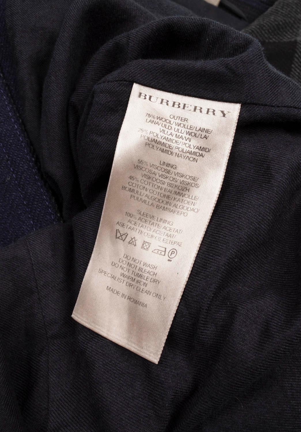 Burberry Brit Check Peacoat Men Coat Size M/L, S1094 For Sale 3