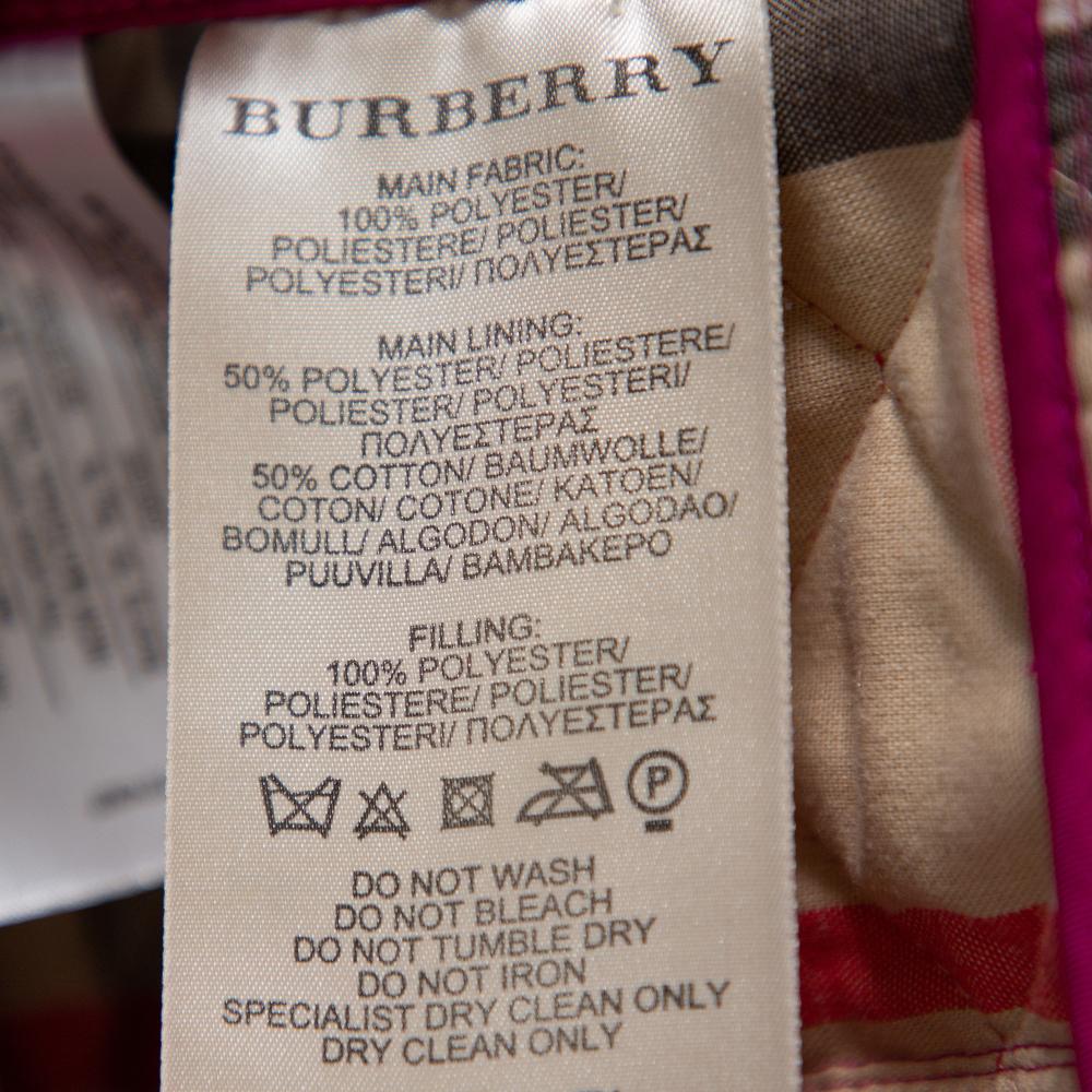 Burberry Brit Fuschia Rosa Synthetik gesteppte Jacke S im Zustand „Gut“ in Dubai, Al Qouz 2