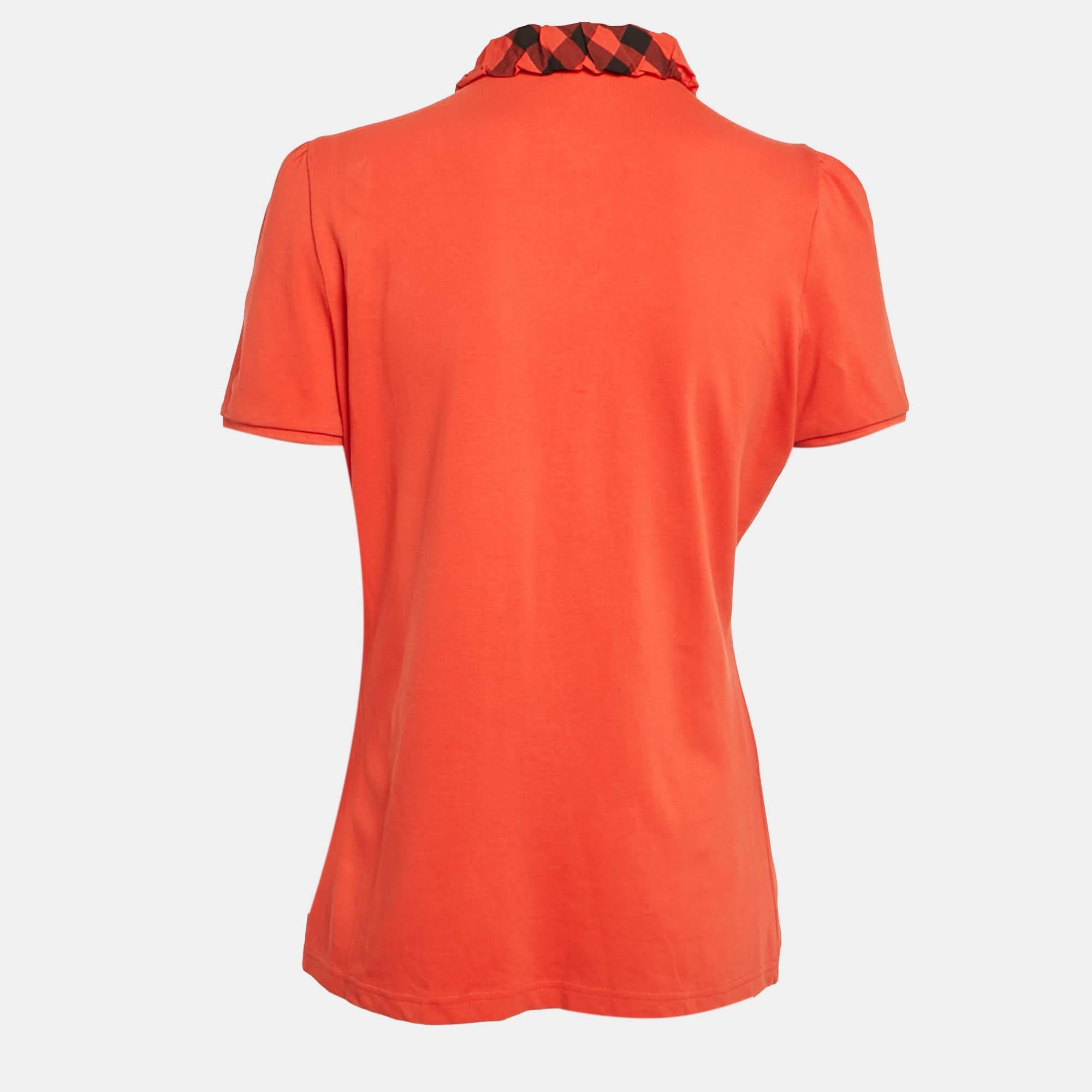 Find great style and comfort while wearing this designer top. Tailored using the best fabric  the creation has been given immense detail. Style it with a skirt and heels.