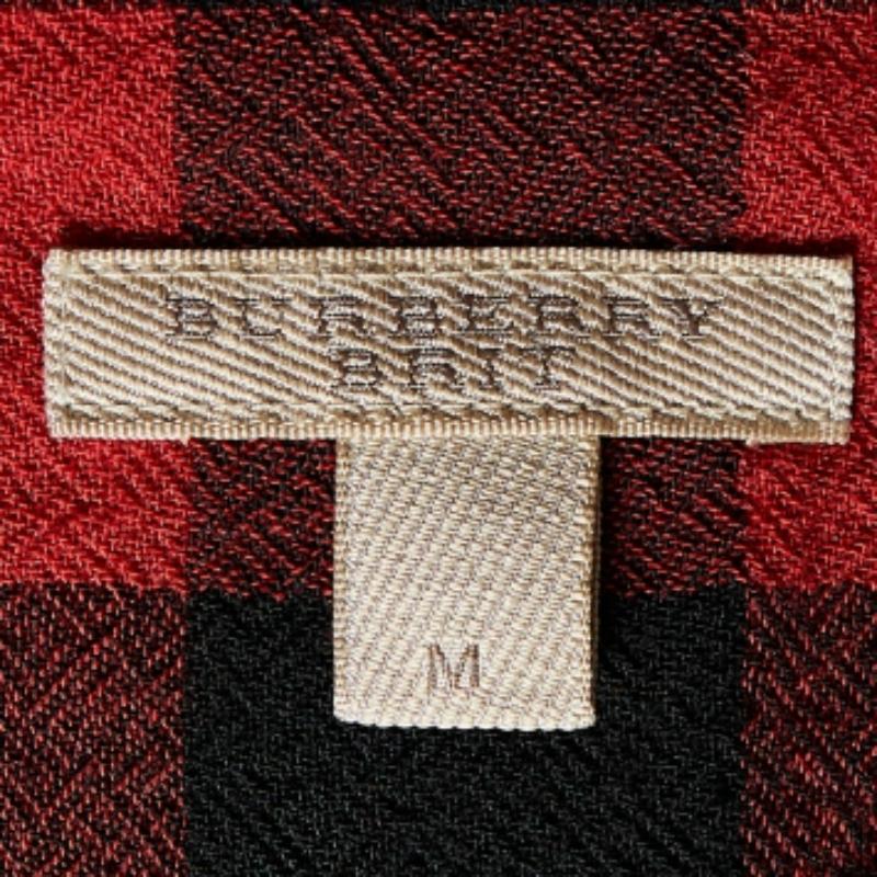 Burberry Brit Red/Black Checked Wool Long Sleeve Blouse M Excellent état - En vente à Dubai, Al Qouz 2