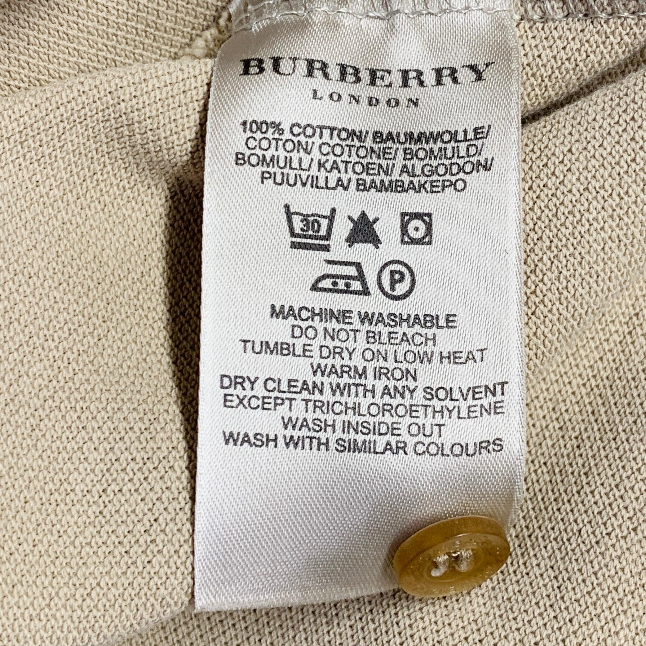 Burberry Brit Size M Beige Embroidery Cotton Pique Classic Fit Contrast Trim Long Sleeve Polo en vente 5