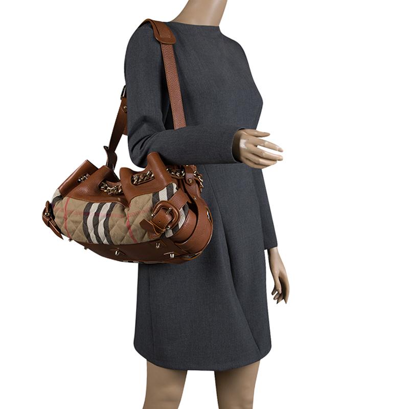Bolso de hombro Margaret de Burberry en piel marrón/beige y cuadros acolchados de la casa Marrón