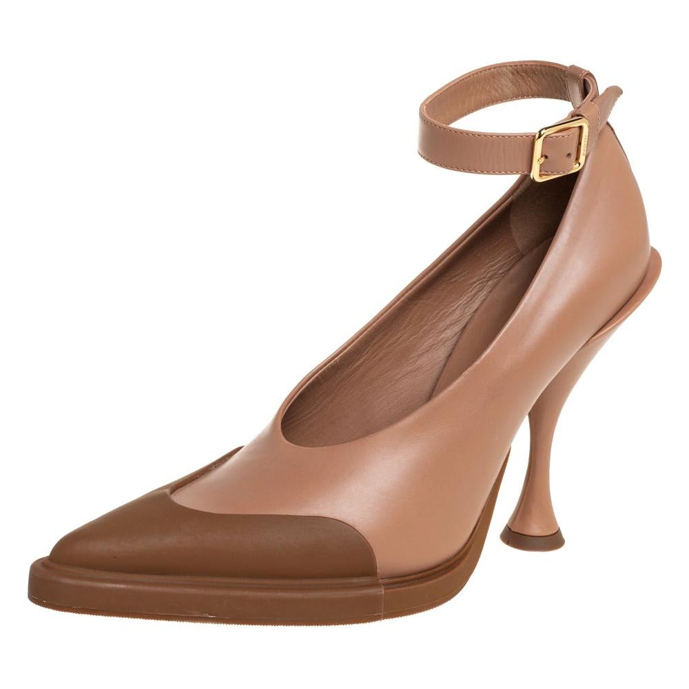Burberry Brown/Beige Leather Cap Toe Detail Pointed Toe Pumps Size 37
