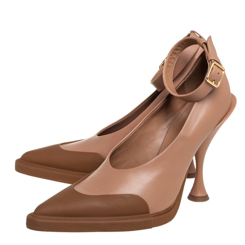 Burberry Marrón/Beige Cuero Puntera Detalle Puntiagudo Bombas Tamaño 38 3