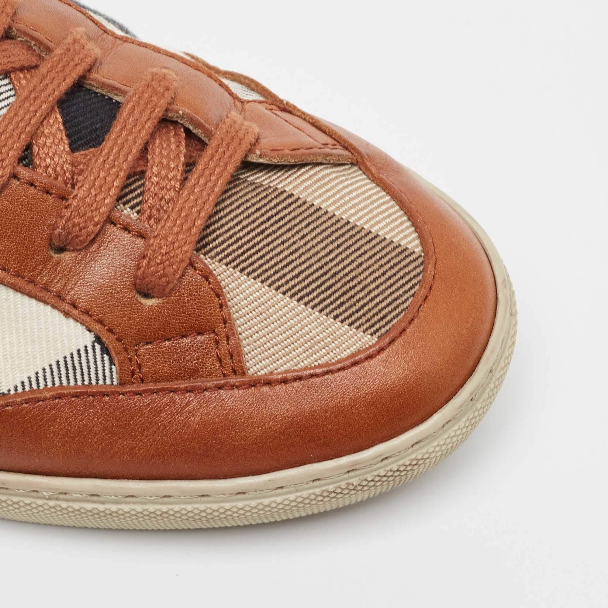 Burberry Brown/Beige Nova Check Canvas and Leather Lace Up Sneakers Size 39 For Sale 4