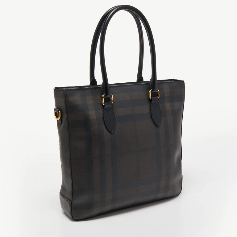 Burberry Brown/Black London Check Coated Canvas and Leather Shopper Tote  For Sale at 1stDibs