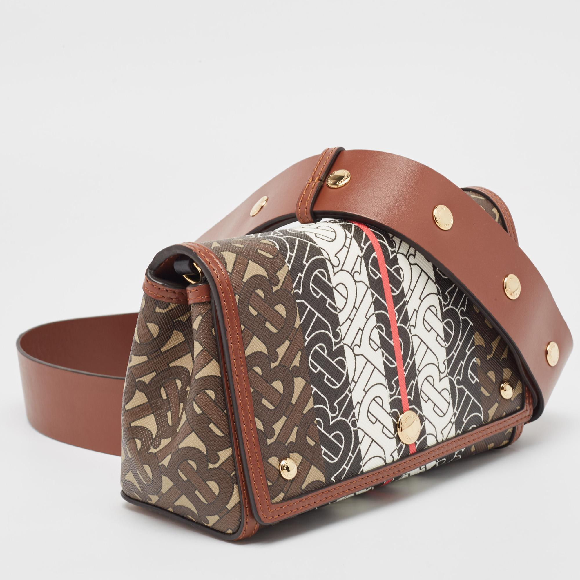 Marron Burberry Brown/Black TB Monogram Coated Canvas Hackberry Crossbody Bag en vente