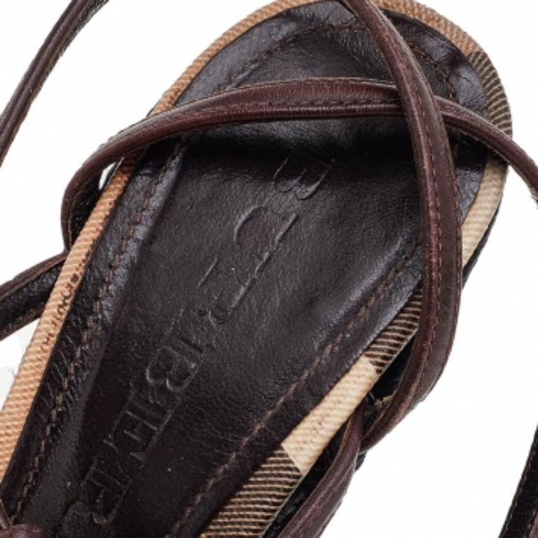 Sandales à semelles compensées en toile et cuir de Burberry Brown Taille 39 Pour femmes en vente
