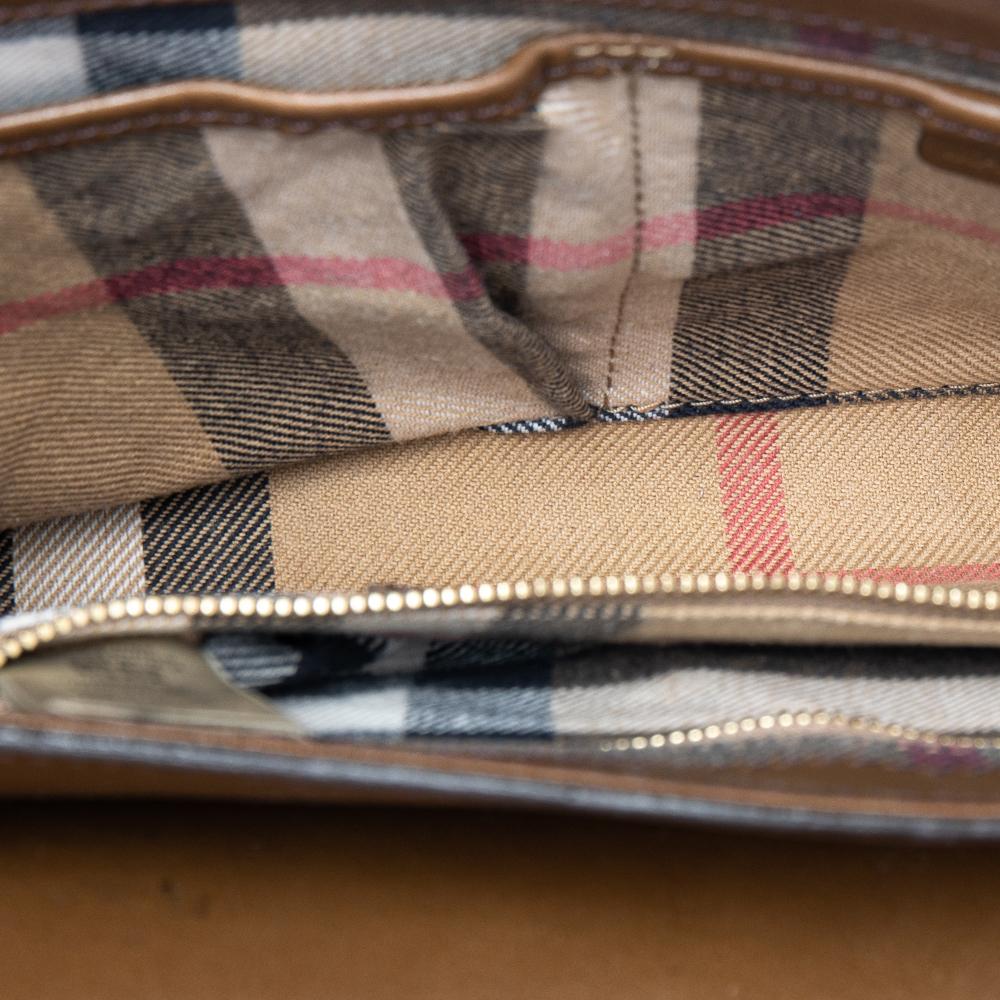 Burberry Brown Leather Abbott Shoulder Bag For Sale 3