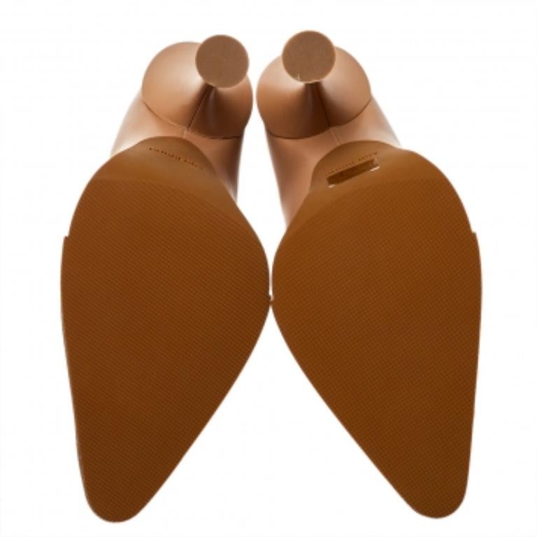 Burberry Brown Leather And Rubber Evan Ankle Strap Pumps Size 38.5 In Good Condition For Sale In Dubai, Al Qouz 2