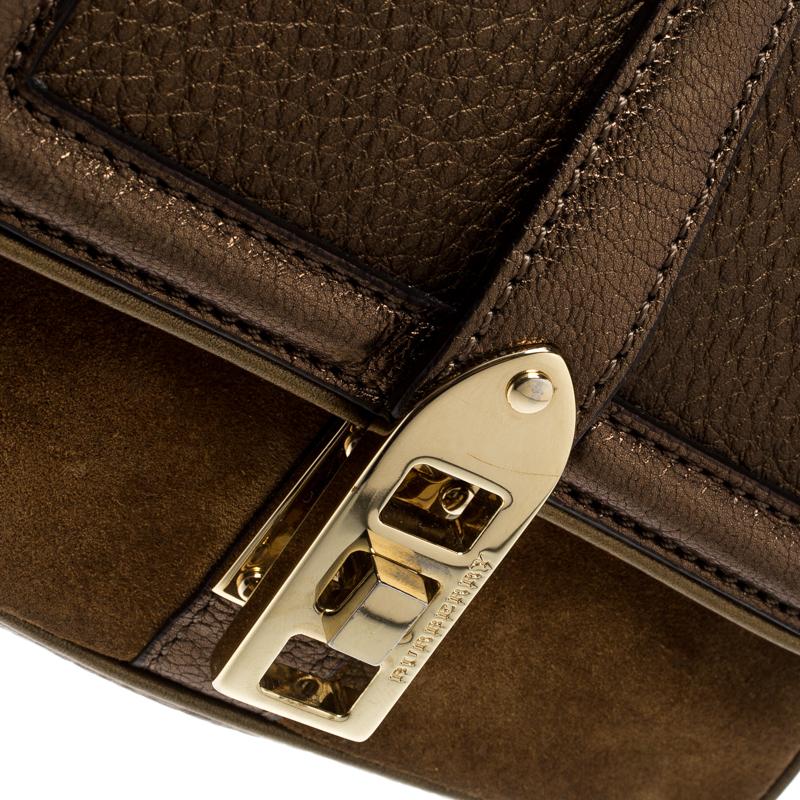 Burberry Brown Leather and Suede Mini Berkeley Crossbody Bag In Good Condition In Dubai, Al Qouz 2