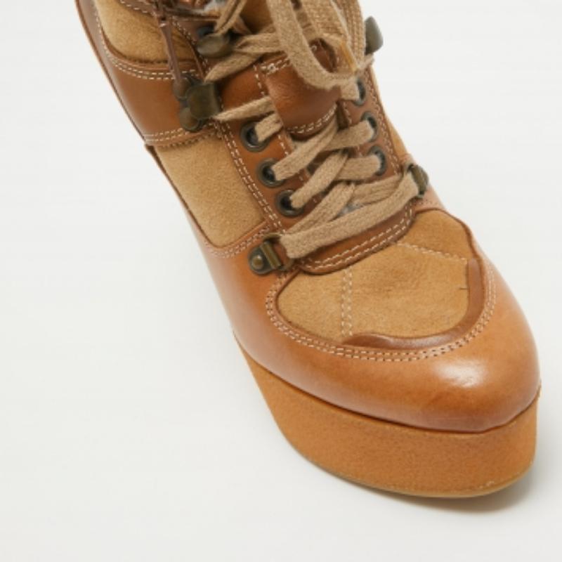 Burberry Brown - Bottes en caoutchouc en cuir et daim - Taille 35 en vente 1