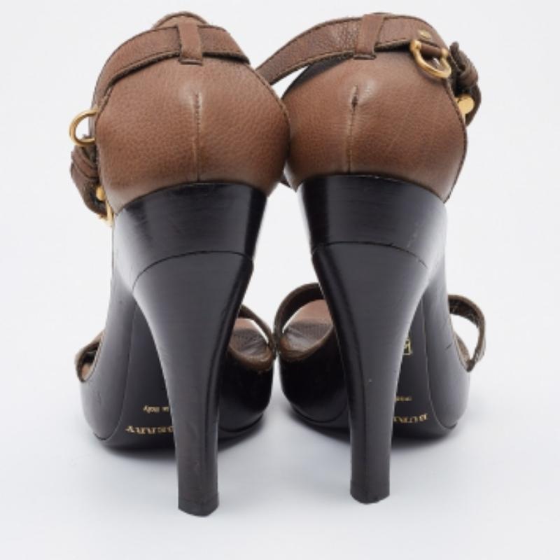 Burberry - Sandales à plateforme en cuir Brown - Taille 37 Pour femmes en vente