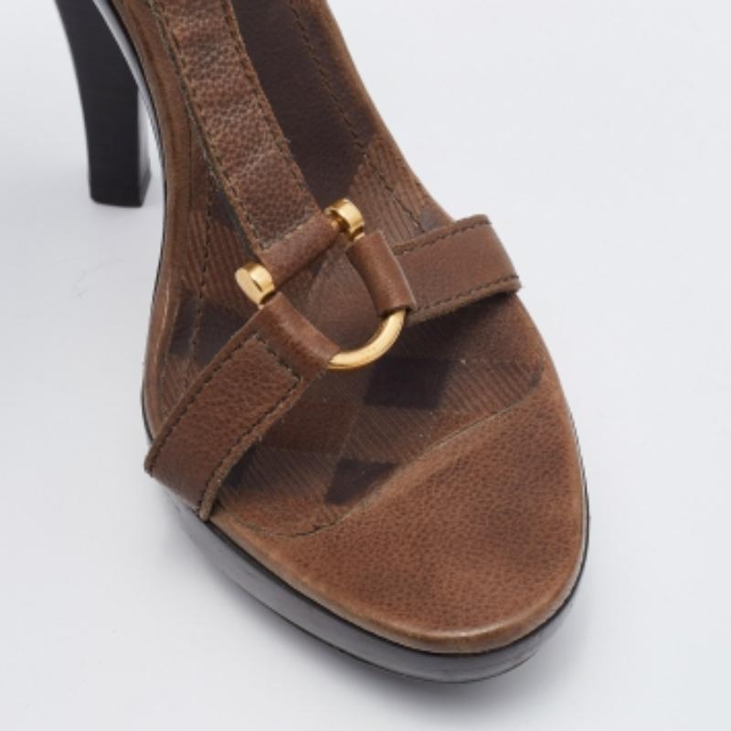 Burberry - Sandales à plateforme en cuir Brown - Taille 37 en vente 3