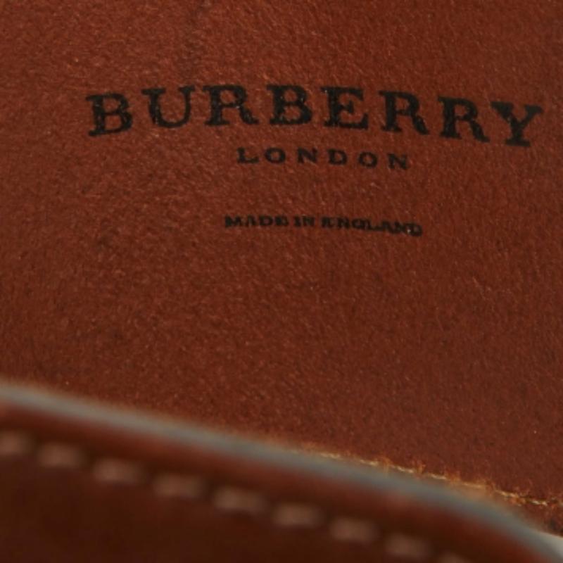 Marrone Burberry Cintura con fibbia in pelle marrone 80CM in vendita