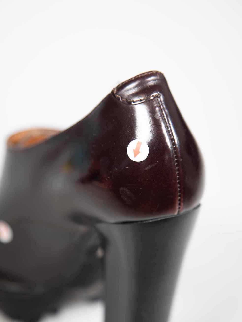 Burberry - Bottes à plateforme en cuir Brown - Taille 38 en vente 5