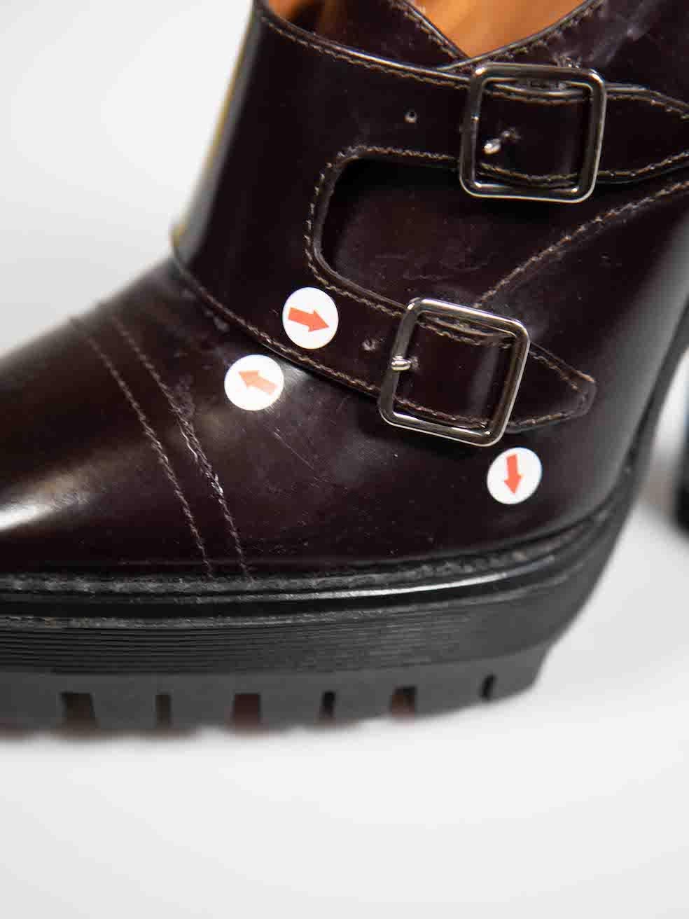 Burberry - Bottes à plateforme en cuir Brown - Taille 38 en vente 1