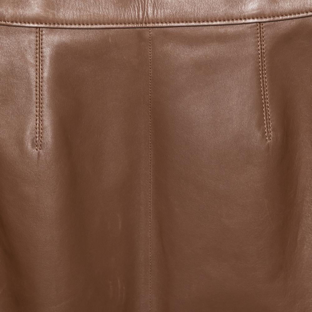 Burberry Brown Leather Double Zip Pencil Midi Skirt XS In New Condition For Sale In Dubai, Al Qouz 2