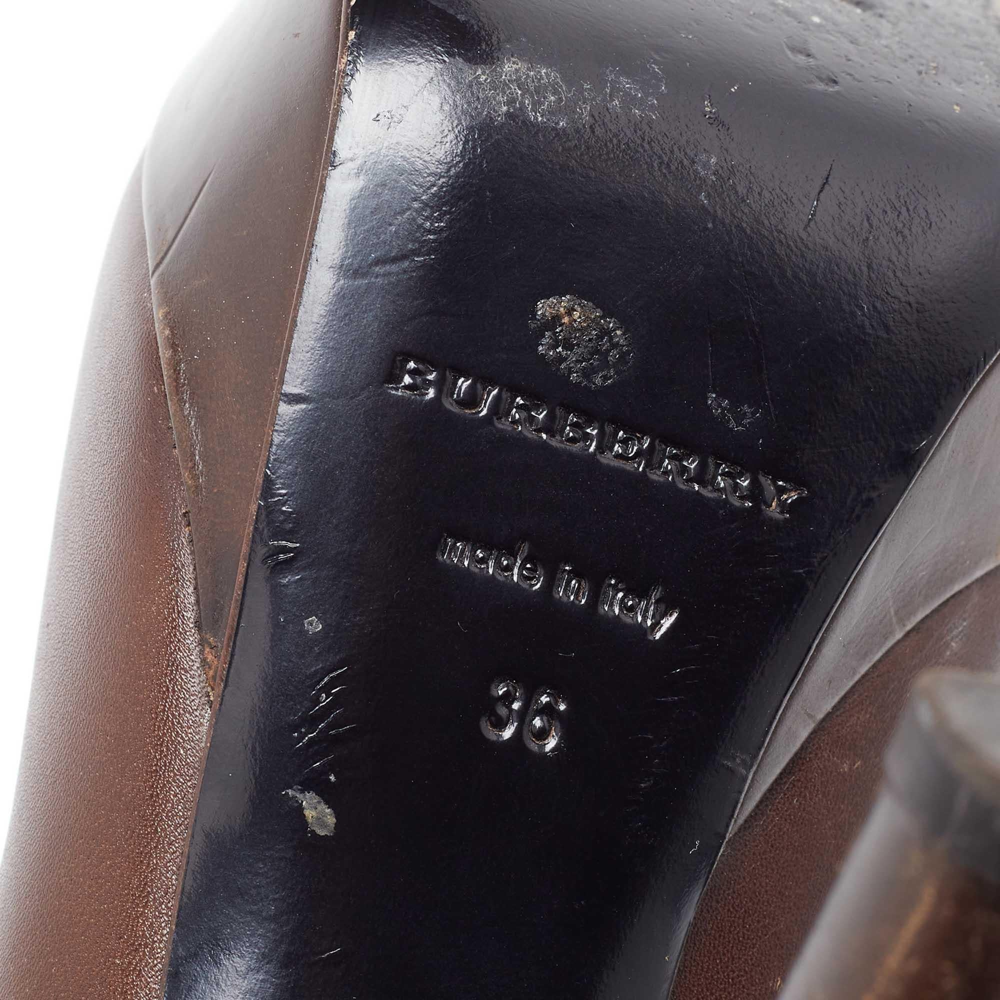 Burberry Brown Leder Plateaustiefeletten Größe 36 im Angebot 2