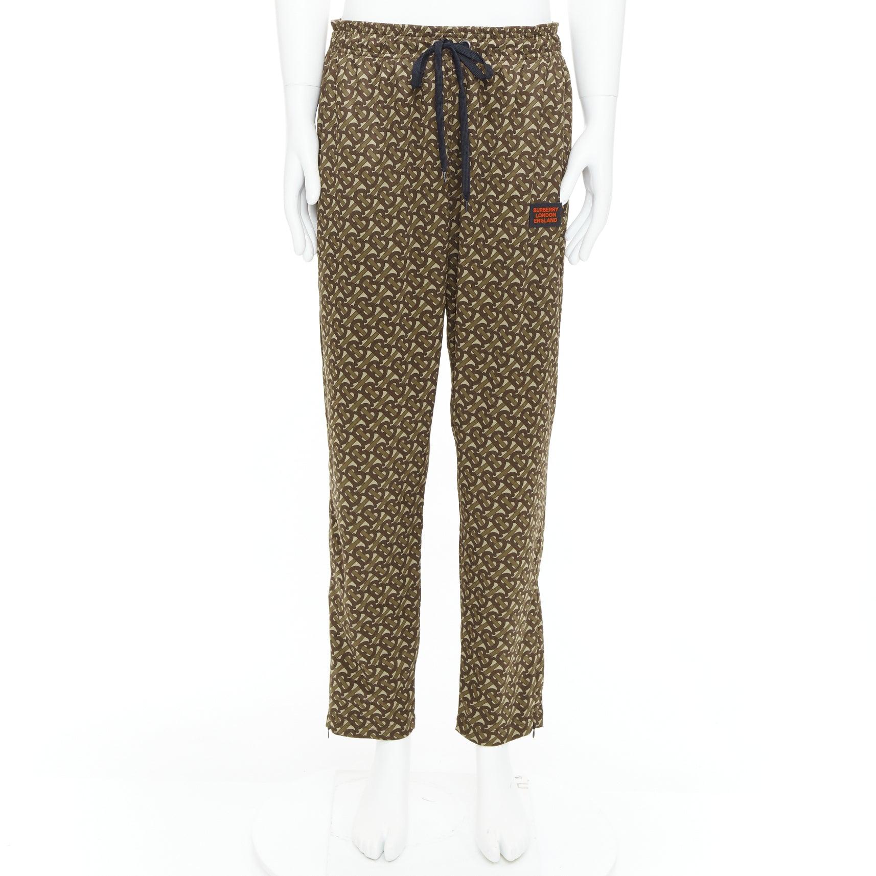Burberry marrone Raine TB logo monogram rosso patch pantaloni jogger XL in vendita 4