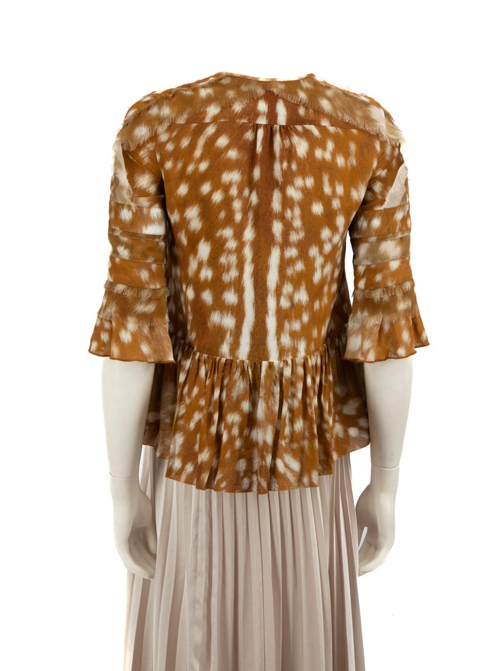 Burberry Brown Silk Deer Print Raw Hem Blouse Size XS In Good Condition For Sale In London, GB