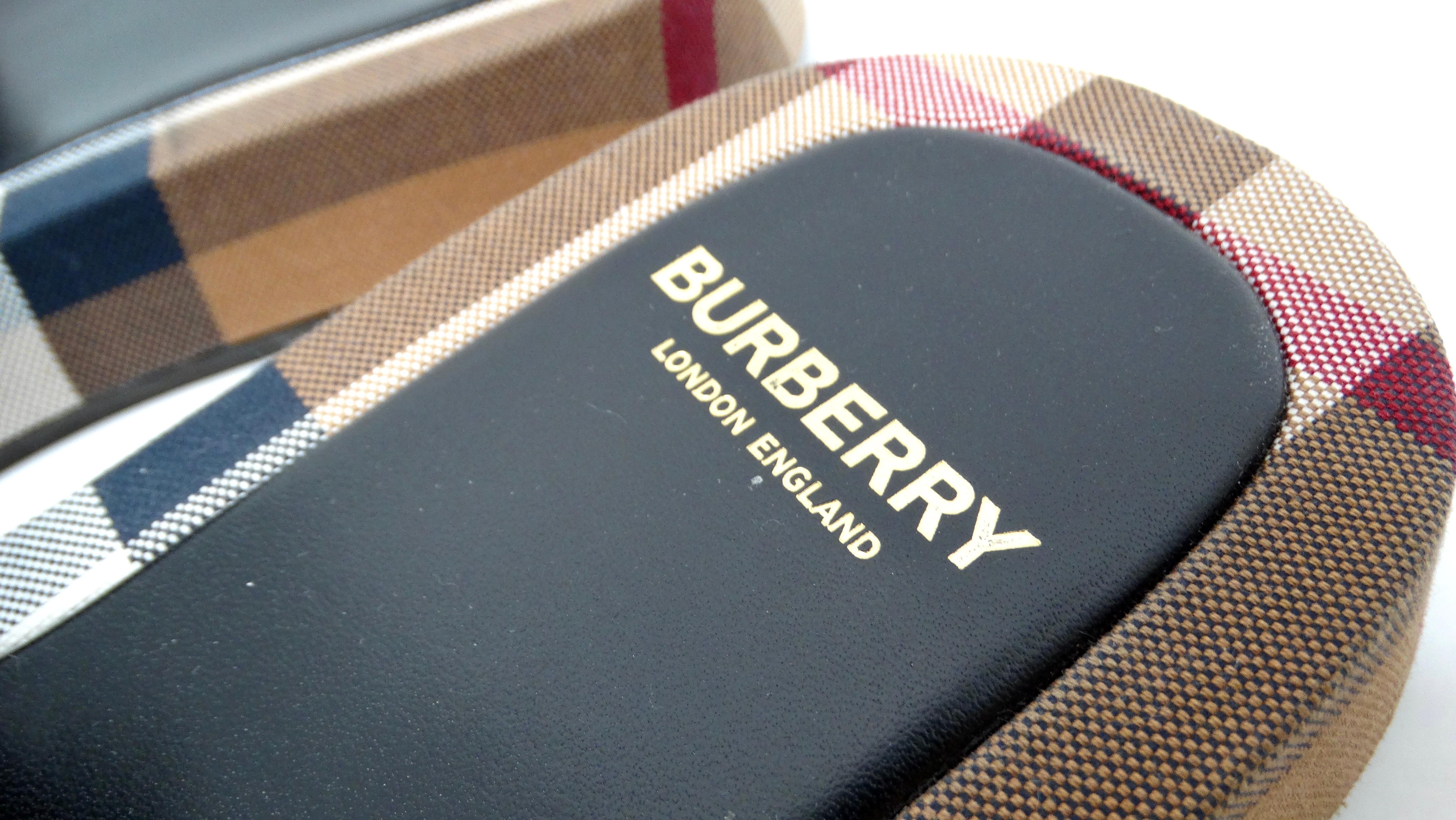 Burberry Buckingham Check Platform Slide Sandals (Sandales à plateforme) Pour femmes en vente